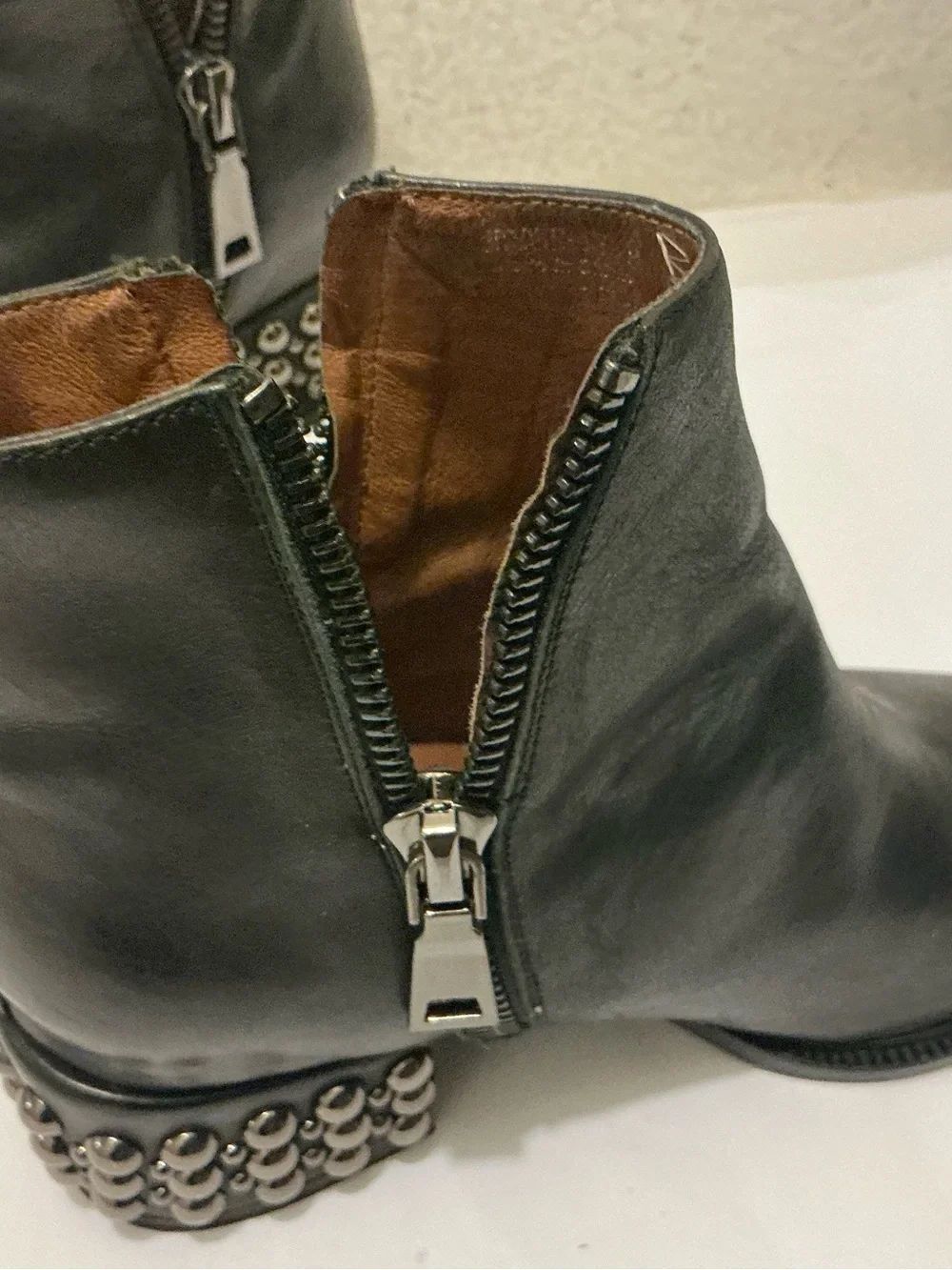 Jeffrey Campbell Black Leather Ankle Boot with Studded Heel double zip - Picture 7 of 13